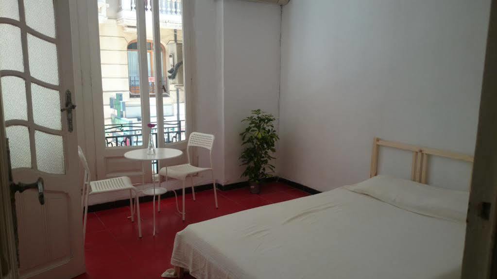 B&B Una Habitacion Propia Walencja Zewnętrze zdjęcie